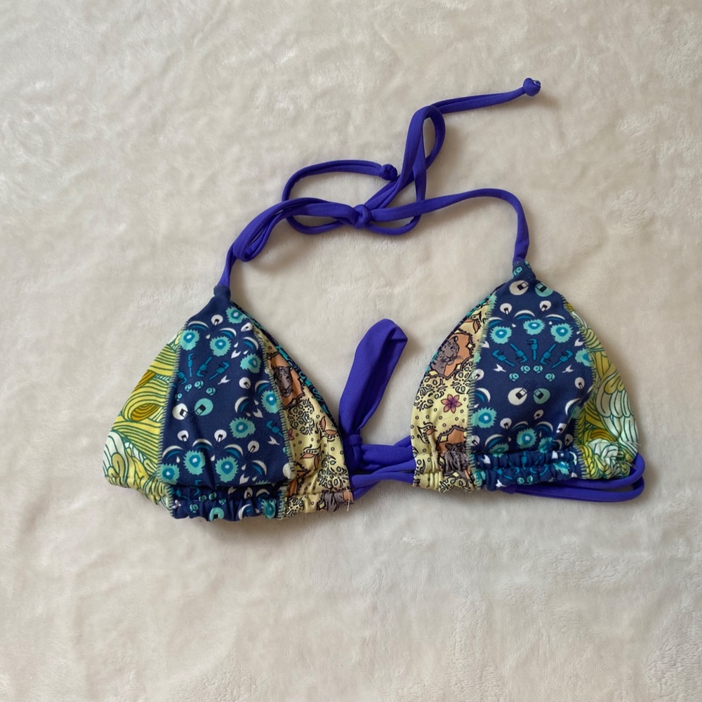 Maaji Reversible Triangle Top - Picture 3 of 3
